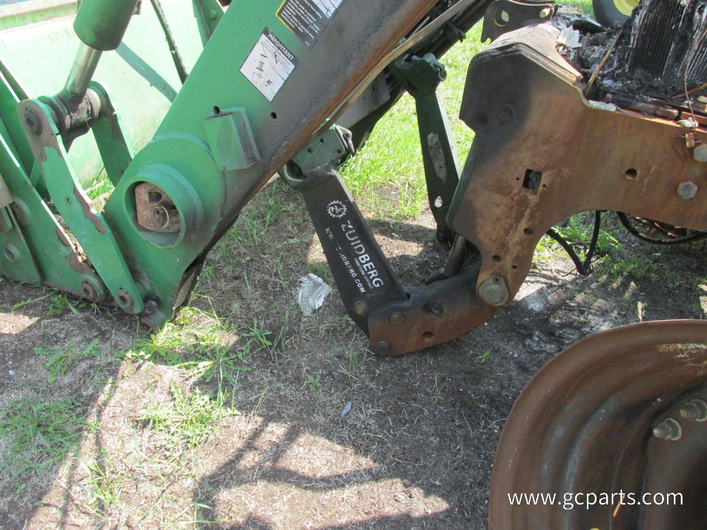 741 LOADER 7FT W/ GRAPPLE